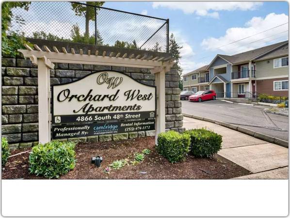 $1,704 / 3br - 1050ft2 - Dreams find their home here: Book our sought-after 3 BR, 2 BA now! (Tacoma)63659664203137120