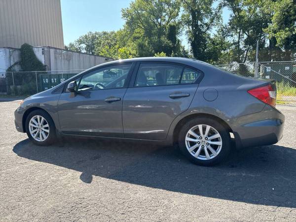 (SIN TARIFA DLR) Honda Civic de 2012 con navegación, techo solar eléctrico, funciona perfecto!!! - $5.700 (CARMEL, NY, LLAME AL 203 231 1817)63436937064835123