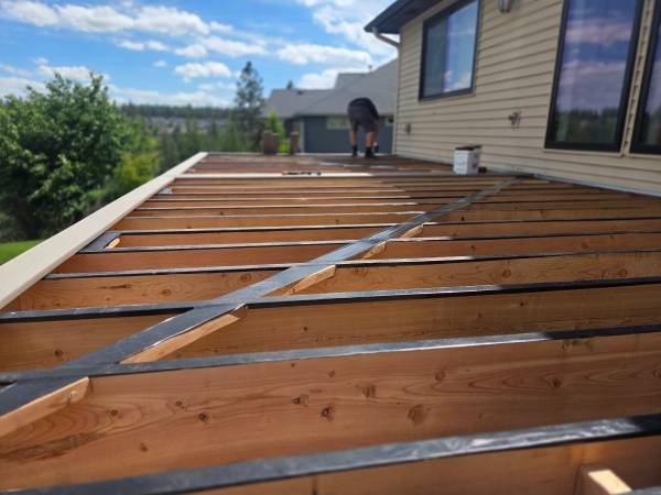 Lead Carpenter & Laborers Needed – Urban Decks ($20–$40/hr DOE) 1