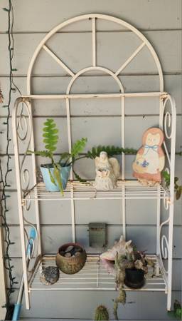 Iron Wall Mount Plant Shelf 1