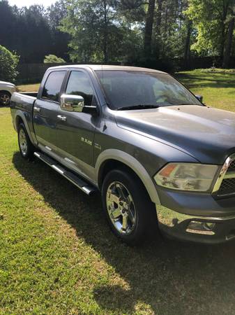 Camioneta Dodge Ram Quad Cab 2009 | Edición Laramie - $3,200 (Rex)63621002318593121