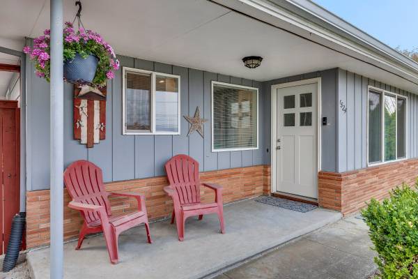 $390,000 / 2br - Charming River-View Home with Modern Updates (The Dalles)63831536170243121