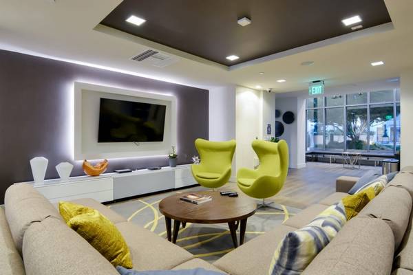 $3,518 / 1br - Wi-Fi Available in Common Areas, BBQ/Picnic Area, 1bd (mountain view)63994248724866121