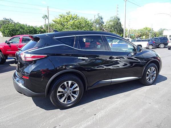 2017 Nissan Murano S 4dr SUV - $9900.0063443438304513122