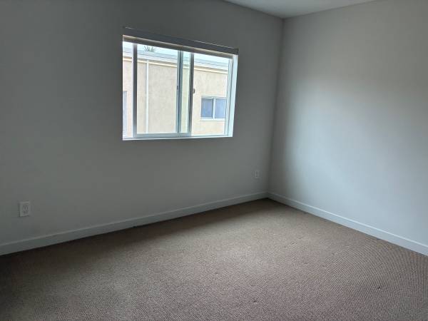 $2,950 / 1br - Luxury Living in Santa Monica (Santa Monica)63829376768513124