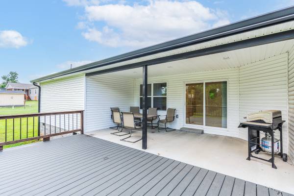 $325,000 / 4br - 1847ft2 - 133 meadowbrook circle (Bowling Green)63846719317249122