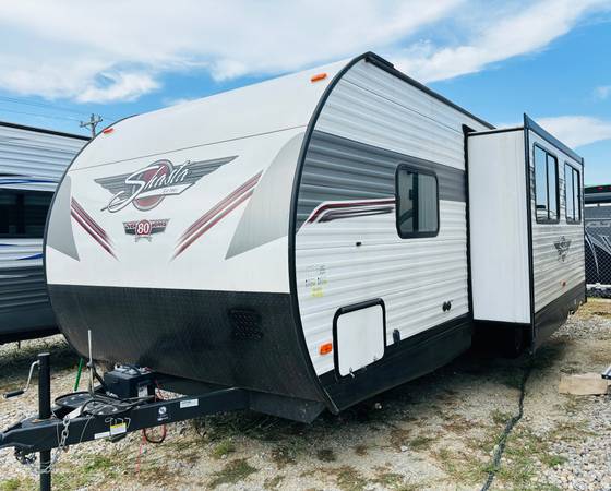 22 Shasta Travel Trailer Camper Bunks Save Huge!!! 1