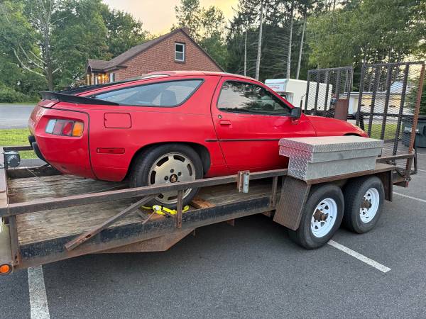 Porsche 928 S 1985 - $9,500 (Otis, Ma)63618089532419124
