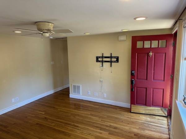 $3,200 / 2br - Waltham 2 Bed/2 Bath Single-Family Home | Mountain Rd $64146856709634122