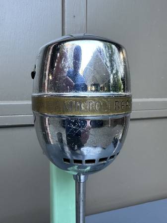 Vintage Hamilton Beach Number Thirty Two Speed Milkshake Mixer - $180 (Mill Creek)63470982164353123