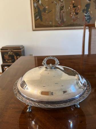 Silver Platted Serving Dishes Ginger Jars Oriental Vases & Cut Glass 1