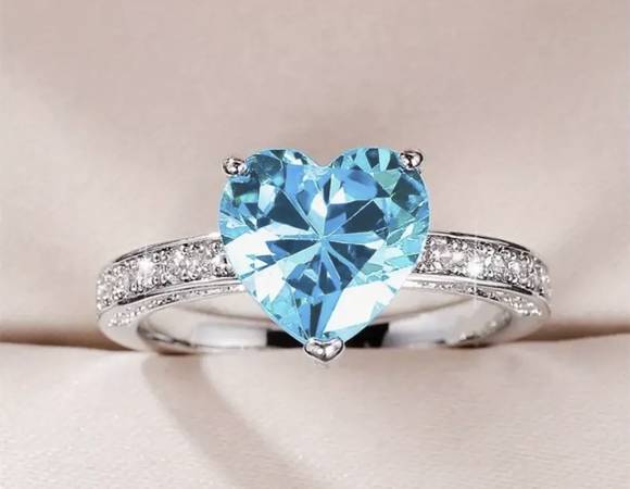 Beautiful Ocean Blue Heart Engagement, Wedding, Birthday, Gift Ring Si 1