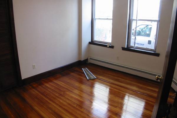 $2,900 / 3br - 1000ft2 - 3 dormitorios, 1 baño en excelente ubicación (Cambridge)63863135731457121