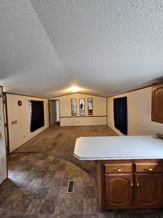 $750.00 / 2br - 1000ft2 - Affordable 2 Bedroom, 1 Bath in Quiet Neighborhood63887534117251123