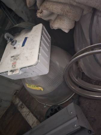 3 large shop lights 1