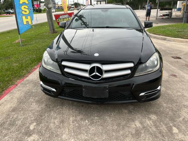 2012 C250 - 80k millas - $6,999 (Houston)63622466030337124