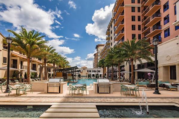 $3,951 / 2br - 1100ft2 - Resort-style landscaping and water features surround the community (Boca Raton)64002015279745124