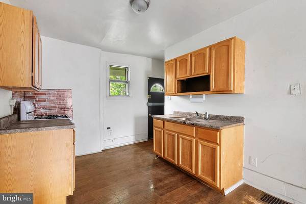 $721 / 2br - 766ft2 - ¡Grays Ferry! Adosada de 2 dormitorios y 1 baño (Filadelfia)64024498309633122