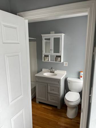 $1,850 / 1br - 586 Merrimack ST  - 1 Bedroom (Lowell)63856337076353120