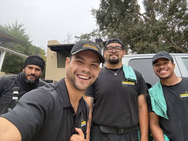Now Hiring: Apprentice Window Cleaner / Exterior Cleaning Tech 1