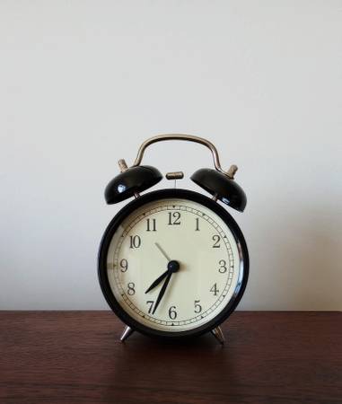 Classic Style Alarm Clock 1