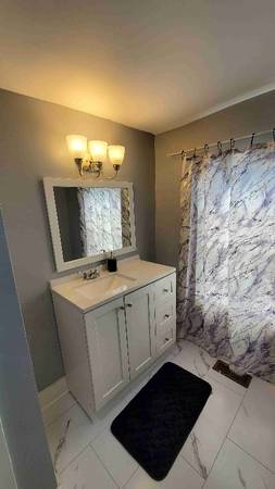 $1900.00 / 1br - Spacious furnished room with sitting area64010332902531124