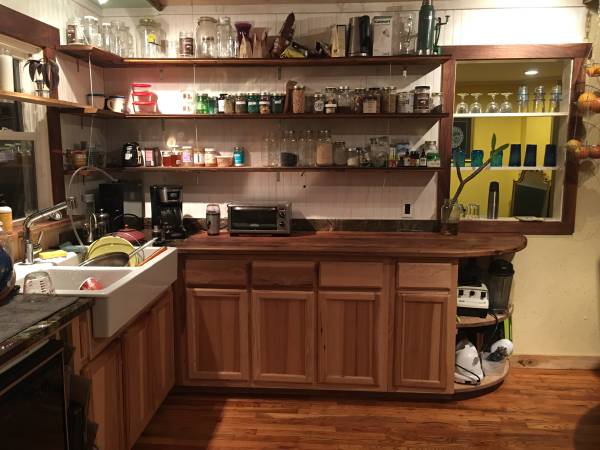 $800 / 1br - 200ft2 - Check it out! Private room & bath in community house (Beaverdam)64029207005570124
