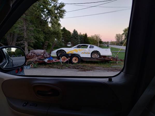 LATE MODEL RACE CAR 1