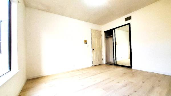 $900 / 150ft2 - Private Bedroom for shoin a 4 bedroom apartment near GG Park and Beach (richmond / seacliff)63938500902530122