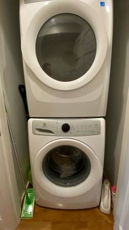 $1,400 / 2br - Una habitación privada disponible en 2BD/1BA (South End/Boston)63856665489409124