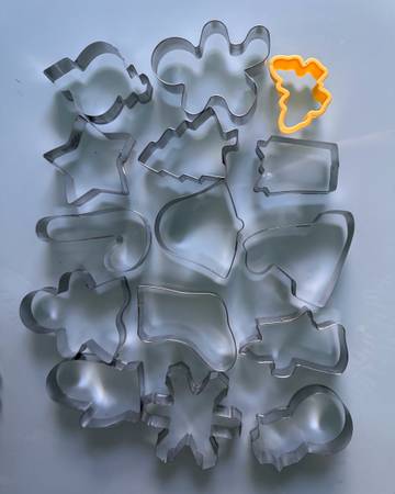 Holiday cookie shapes 1