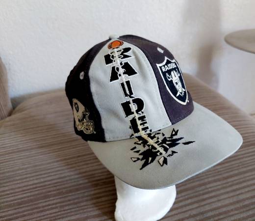 Vintage Raiders Hat 1