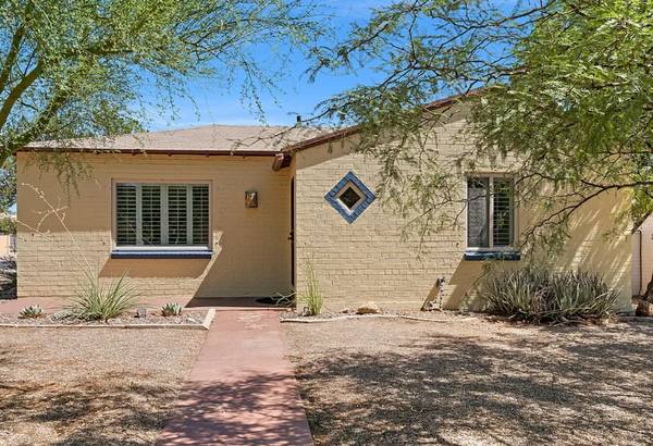 $790 / 2br - Peaceful Pet-Friendly Retreat in Tucson (Tucson, AZ)63675099805827120