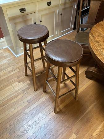 Matching bar stools 1