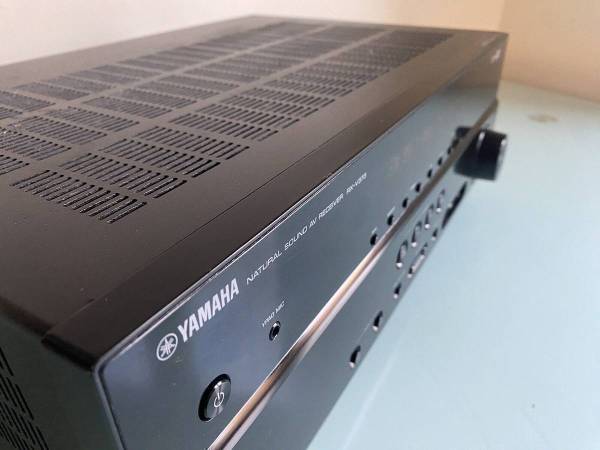 Yamaha RX-V373 5.1 Channel AV Receiver - electronics - by owner