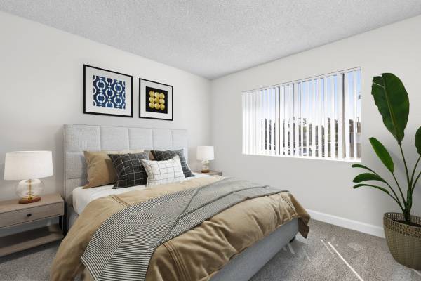 $2,790 / 2br - 1025ft2 - !! NO APPLICATION FEE  $199 DEPOSIT ON APPROVE CREDIT ON A LOVELY APT. (Chula Vista)63866050683777124