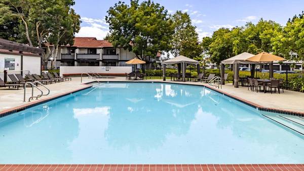 $2,325 / 468ft2 - Se aceptan gatos y perros, Mantenimiento en el lugar, Sauna seco (fremont / union city / newark)63861102775169120