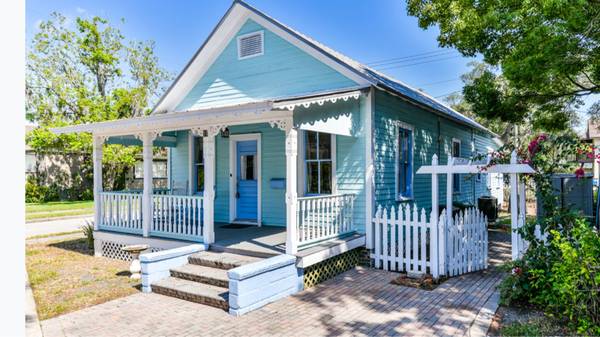 Northside Cottage 1