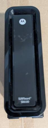 Arris sb6180 cable modem 1