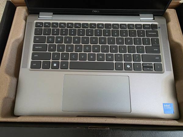 Dell Latitude 7350 Laptop  i7 Ultra 16GB RAM 512GB SSD - $850 (Bellevue/Newcastle Area)63471321825921122
