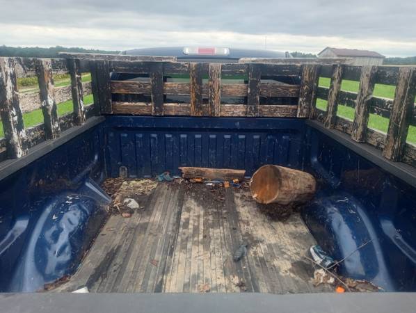 Empty Truck Bed - for your hauling needs 1