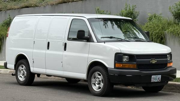 2013 Chevrolet Express Savanna