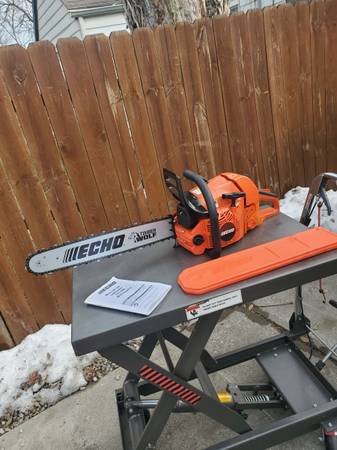 NEW - 20"  ECHO CHAINSAW  -  59cc TIMBER WOLF 1