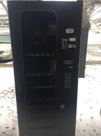 snack vending machines 1