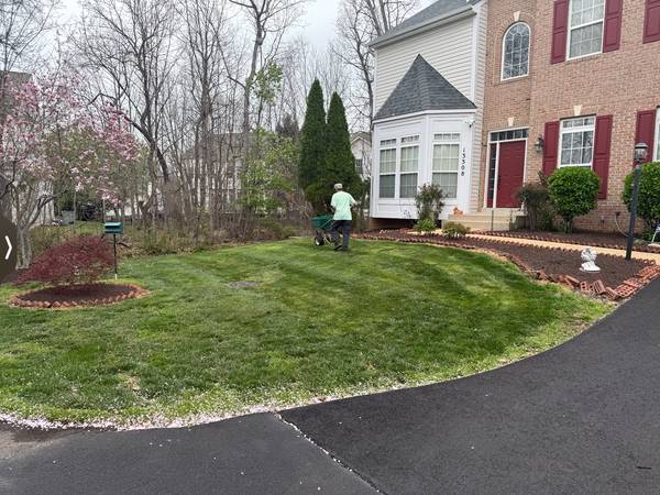 Lawn & Landscape Services – Reliable, Affordable, Professional 1