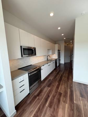 $1,312 / 579ft2 - Modern Studio! Available Now! 2 Months Free Rent, Brand New Build (Colorado Springs)63687119279745123