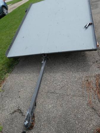 tilt trailer 1