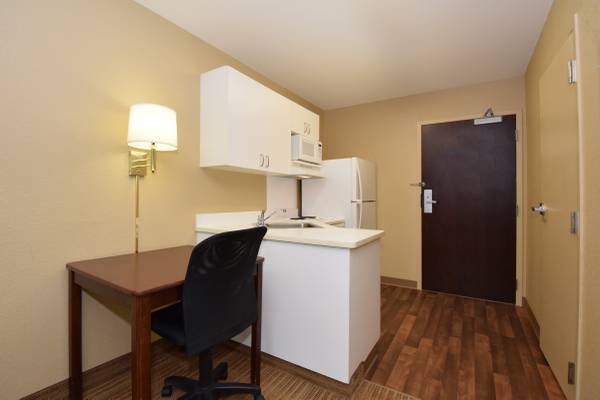 $1,800 / 1br - Listo para mudarse – ¡Estudio amueblado completamente amueblado e incluye servicios! (Bel Air, Aberdeen, Belcamp)63694501469825122