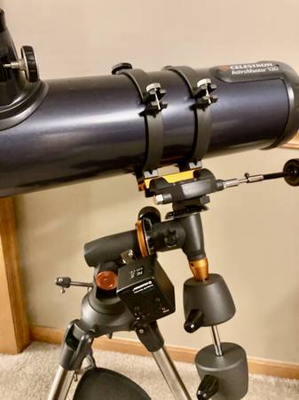 Celestron AstroMaster 130EQ Telescope Complete With Extras 1