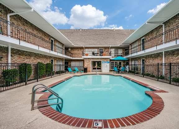 $1,025 / 2br - 862ft2 - 2/bd (8900 Chimney Rock Rd, Houston, TX)63924171285763123